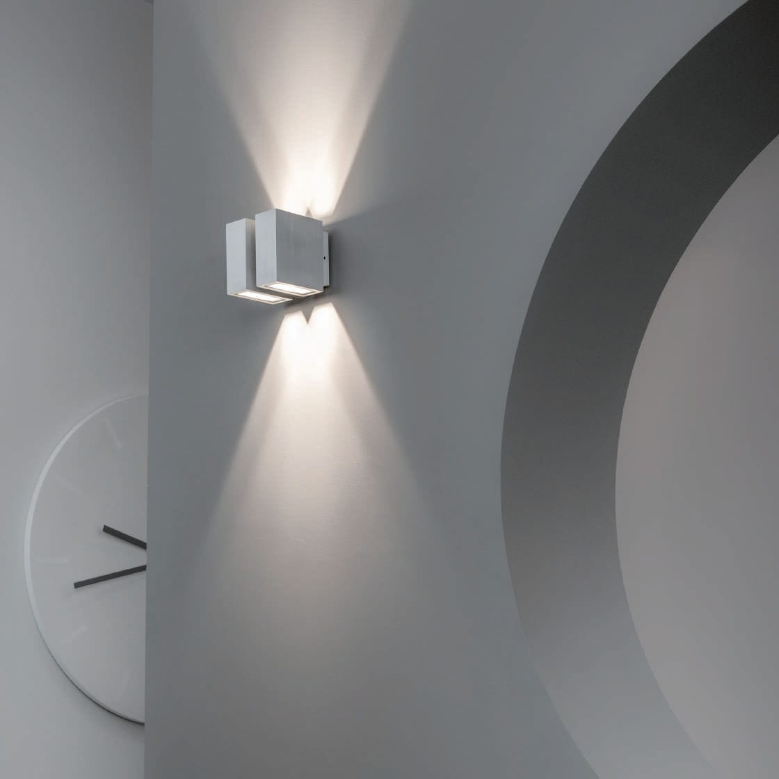 contemporary wall light outdoor anodized aluminum led duo