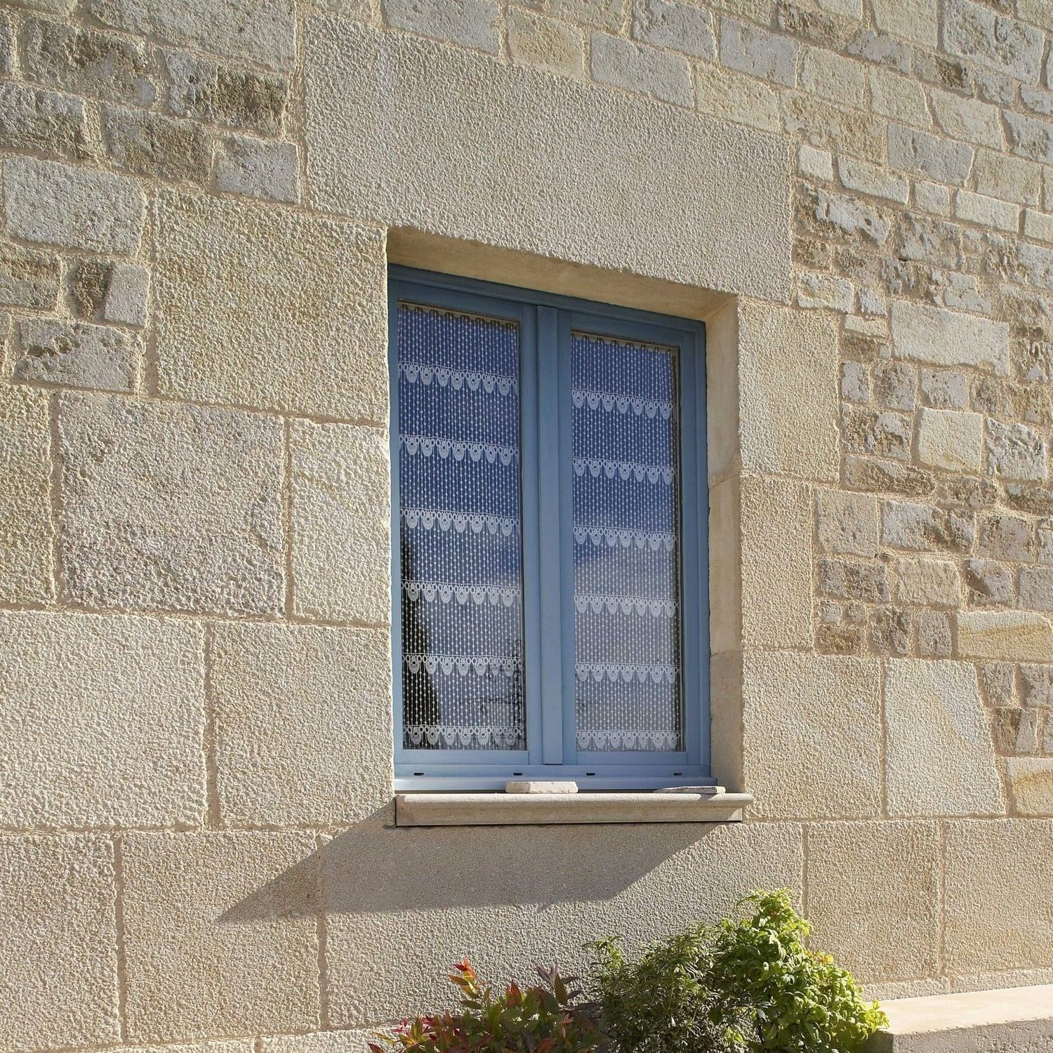 Natural Stone Window Sill AUBEROCHE BOURIANE OCCITANIE PIERRES