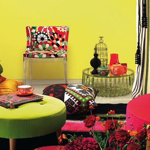contemporary coffee table / polycarbonate / round / with storage contemporary coffee table / polycarbonate / round / with storage