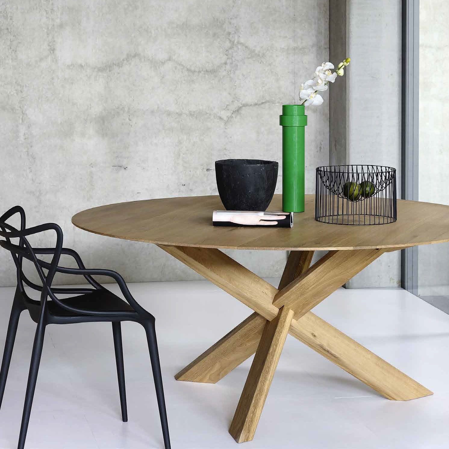 Dining Table Contemporary Oak Round 50164 By Alain Van Dining Table Contemporary Oak Round 50164 By Alain Van Havre
