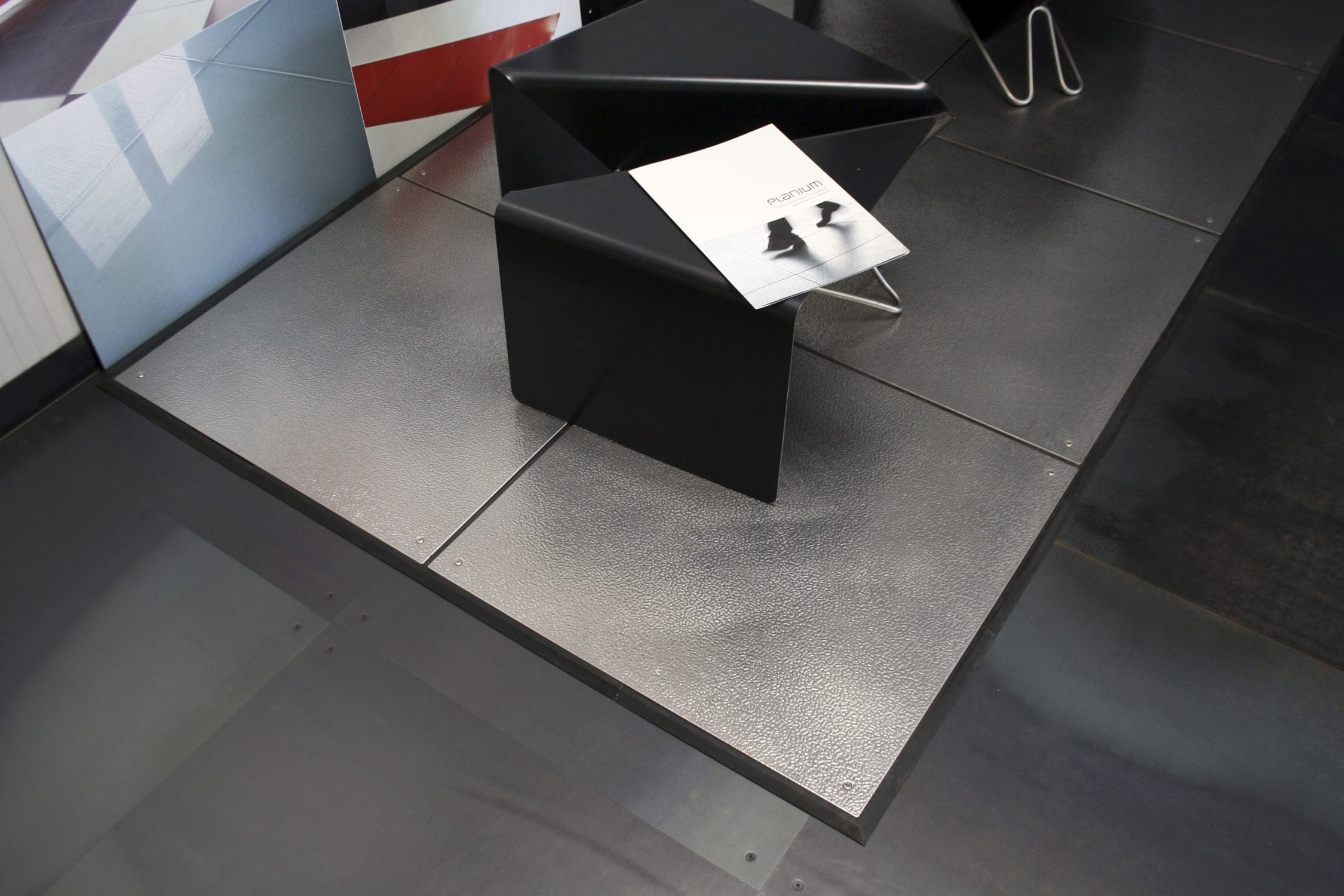 Indoor Tile Floor Metal 60x60 Cm Exhibition Areas And Indoor Tile Floor Metal 60x60 Cm