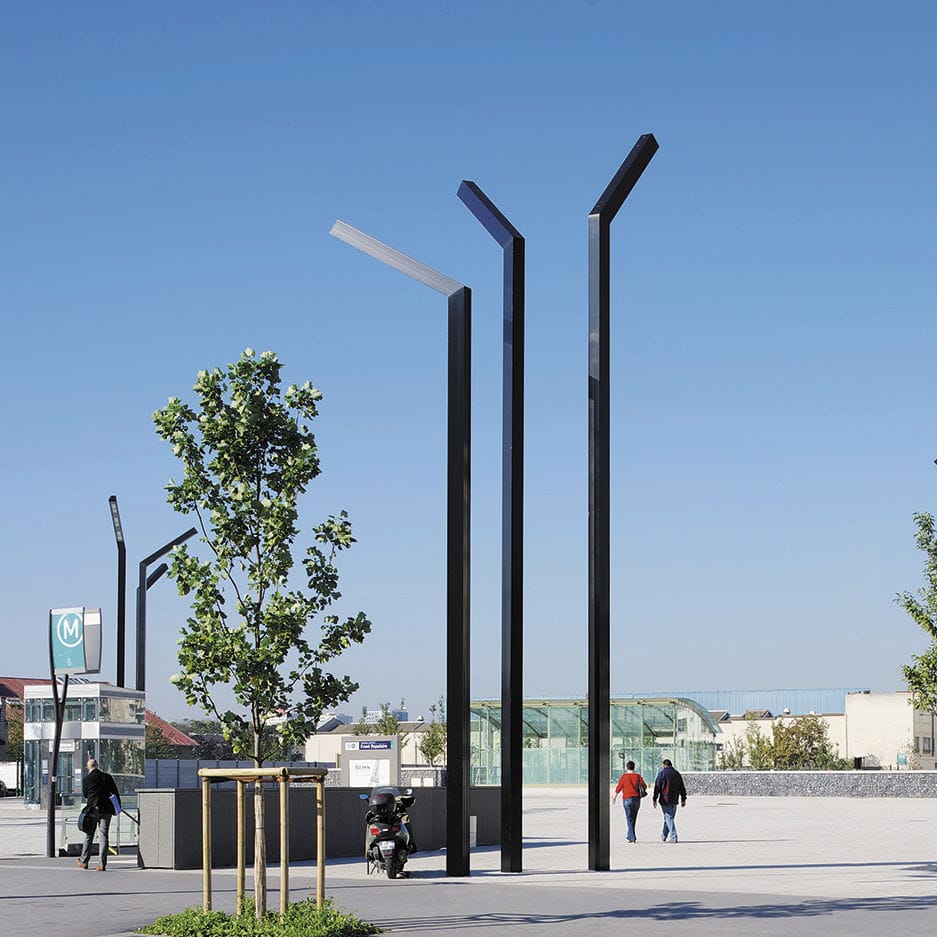 Urban Lamppost Contemporary Aluminum Cast Mikado Urban Lamppost Contemporary Aluminum Cast Mikado