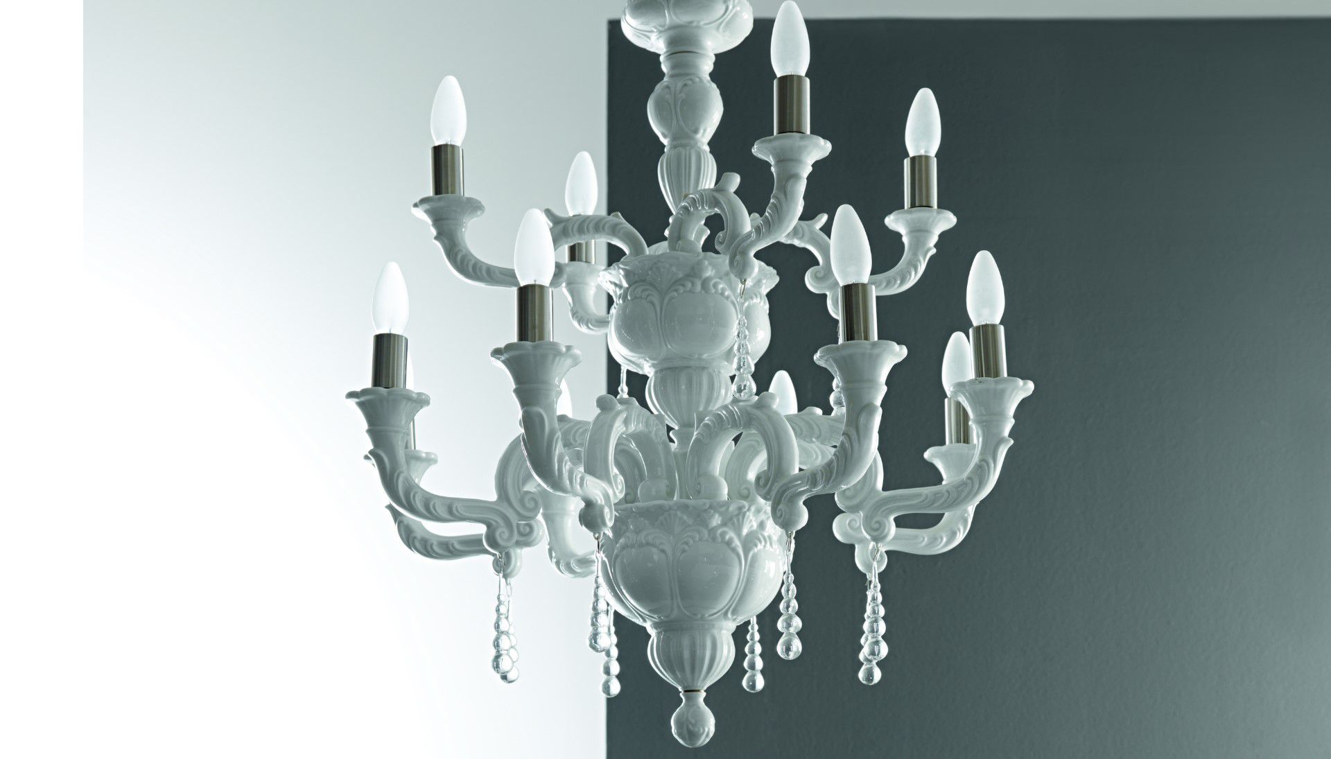 Classic Chandelier Silk Porcelain Incandescent Capodimonte Classic Chandelier Silk Porcelain Incandescent