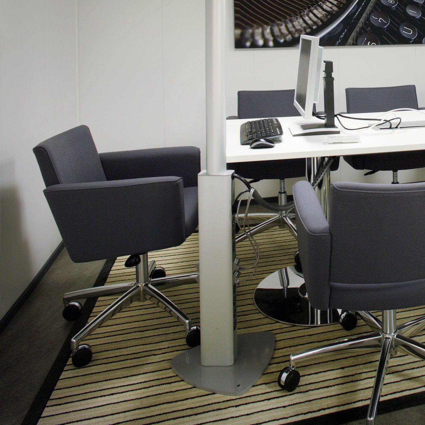 Contemporary office chair / on casters / with armrests / star base ... Contemporary office chair / on casters / with armrests / star base ...
