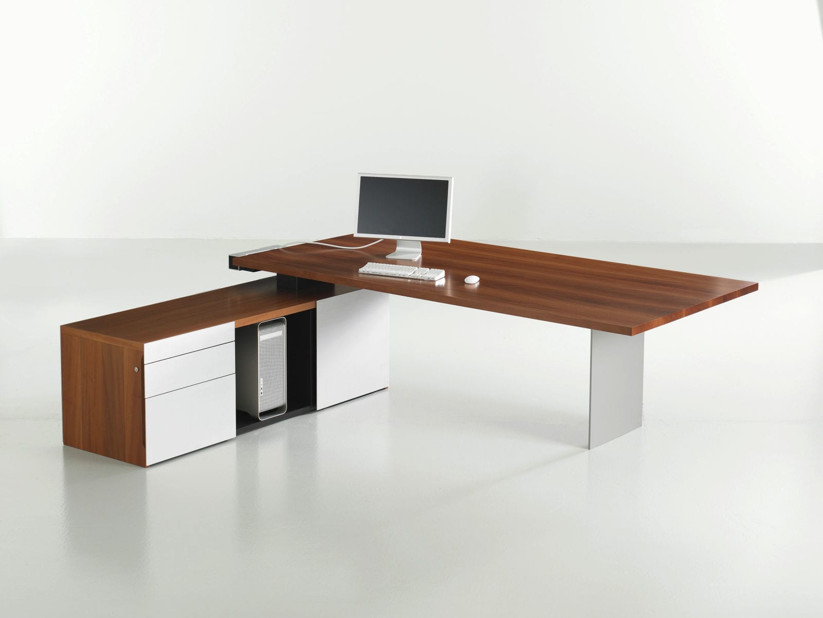 angle office