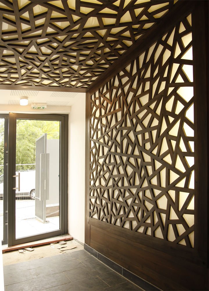 Wall-mounted decorative panel / wood / 3-D - FRM CHI PAN - MATAHATI