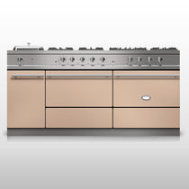 Gas range cooker / electric / equipped