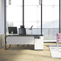 Executive desk / plywood / laminate / melamine
