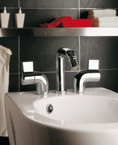 3 hole bidet double handle mixer tap NOV4715 Neve rubinetterie