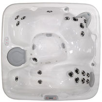 4 seater portable hot-tub 461 MAAX Spas
