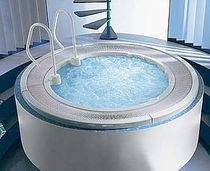 5 seater built-in overflow hot-tub ALABAMA HOESCH Design
