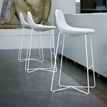 Contemporary bar chair / metal / white