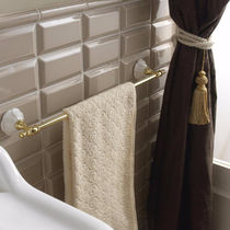 1-bar towel rack / wall-mounted / metal