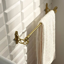 1-bar towel rack / wall-mounted / metal