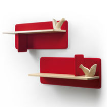 Wall-mounted shelf / contemporary / wooden