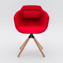 Contemporary visitor chair / with armrests...