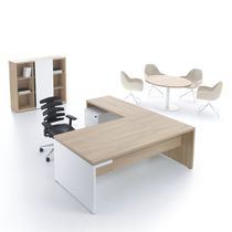 Executive desk / wood veneer / contemporary...