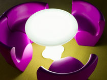 Contemporary bistro table / plastic / round...