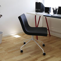 Contemporary visitor chair / with armrests...