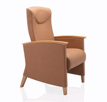 armchair for healthcare facilities SOLSTICE MOTION by Daniel Cramer & Paul James KI