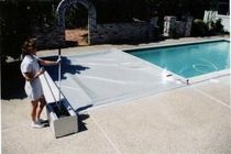 automatic safety pool cover with rods EZ COVER Aquamatic Cover Systems, Inc.,