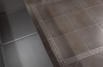 bathroom porcelain stoneware floor tile: stone look  Kerad&eacute;co