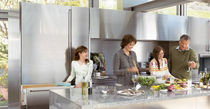 built-in energy efficient bottom mount refrigerator (Energy Star certified) 736TR SUB-ZERO