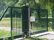 cantilever sliding gate CANCELLO AUTOPORTANTE IT BETAFENCE