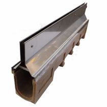 central slot channel  GRIDIRON