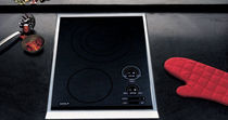 ceramic glass hob: radiant 15"  Wolf Appliance Company