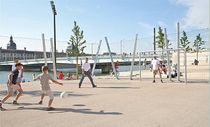 chainlink fence for sports ground PARE BALLON IN SITU Divers cit&eacute;
