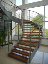 circular floating staircase  Efekt-Metal