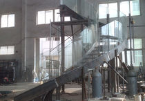 circular staircase with a lateral stringer (metal frame and glass steps) N SERIES: N6 Hangzhou Mansion Material Co., Ltd.