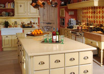 classic kitchen island   Pyrolave