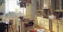 classic solid wood kitchen (oak) AMPURDAN xey