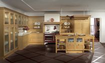 classic solid wood kitchen (oak) CARMEN Arredo3 s.r.l.