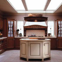 classic solid wood kitchen (walnut) ANTICO CASALE Torchetti Cucine
