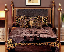 classic style canopy double bed DEMI FOUR JULIAN CHICHESTER