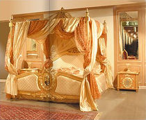 classic style canopy double bed F603 F.lli Bazzi s.n.c. di Bazzi Giancarlo & C.