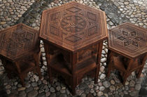 classic style coffee table PESHKUN: RNT 142    rukotvorine