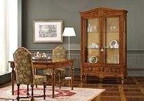 classic style display case 800 c.g.m.