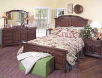 classic style double bed NOTTINGHAM LEDA Furniture