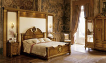 classic style double bed SENATOR Cugini Marzorati snc
