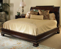 classic style double bed WELLINGTON COURT CENTURY FURNITURE
