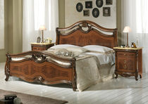 classic style double bed V40254 pensarecasa.it