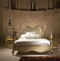 classic style double bed CHIPENDAL MT  LOLA GLAMOUR