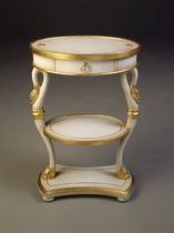 classic style side table 1650 William Switzer