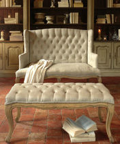 classic style upholstered bench CH&Acirc;TEAU & D&Eacute;PENDANCES Interiors