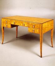 classic style writing desk 1405-D William Switzer