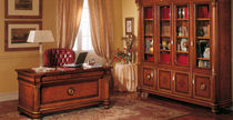 classic style writing desk SENATOR Cugini Marzorati snc
